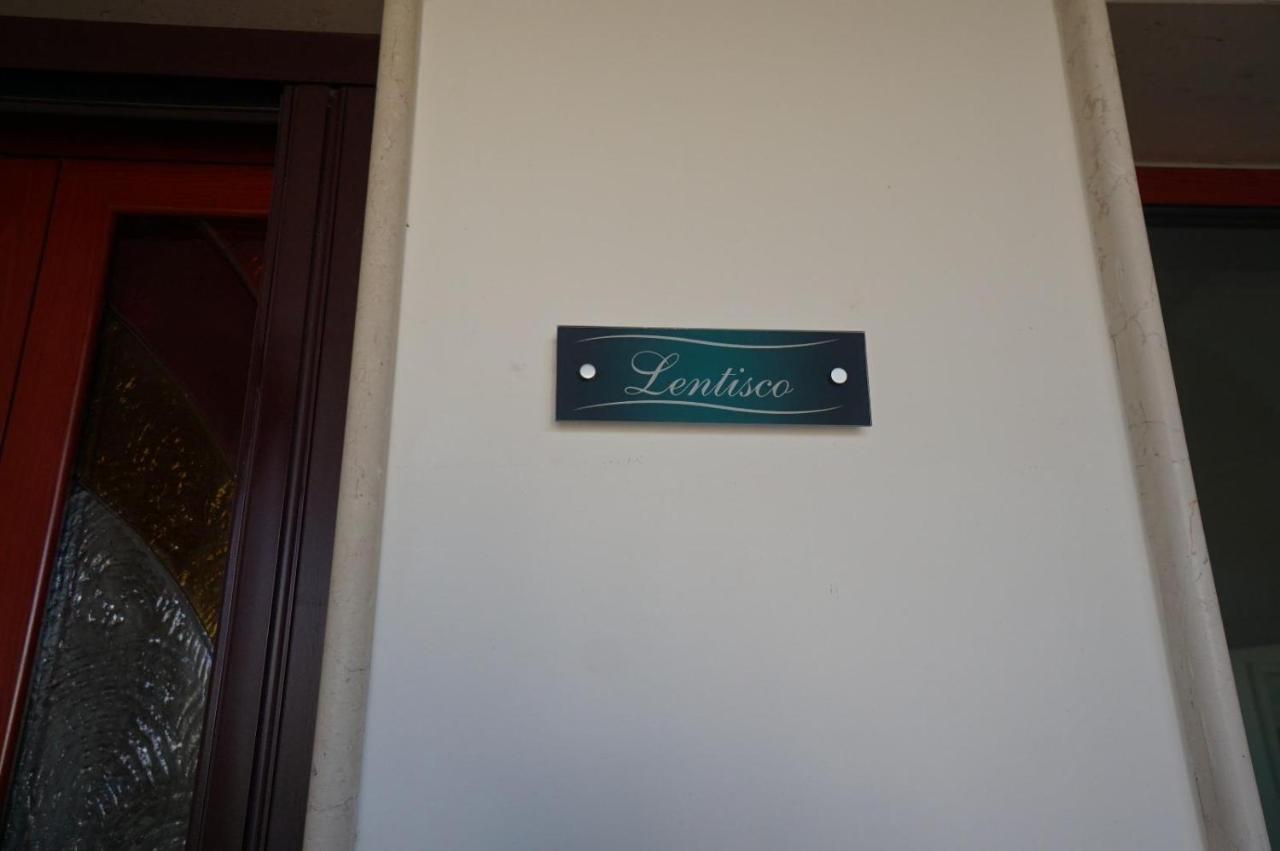Ferienwohnung Prima Lux Leverano Exterior foto