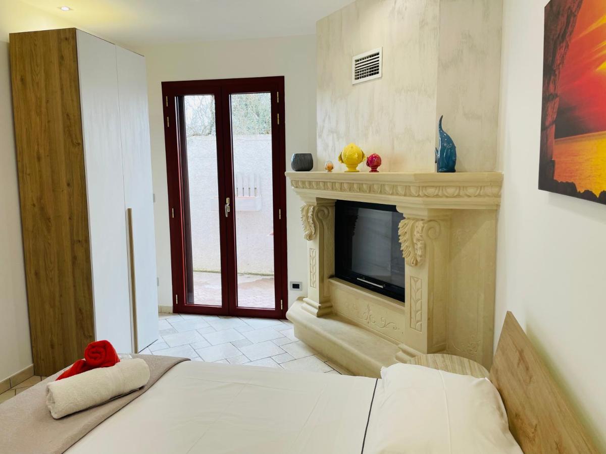 Ferienwohnung Prima Lux Leverano Exterior foto